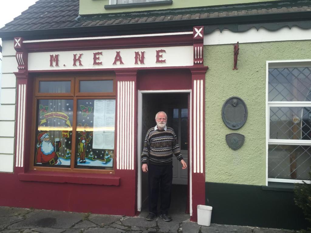 Keane'S Bar & Restaurant Motel Lisdeen Ngoại thất bức ảnh